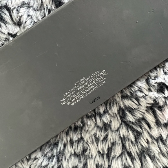 Lorac pro 2 palette (gray) - Picture 3 of 3